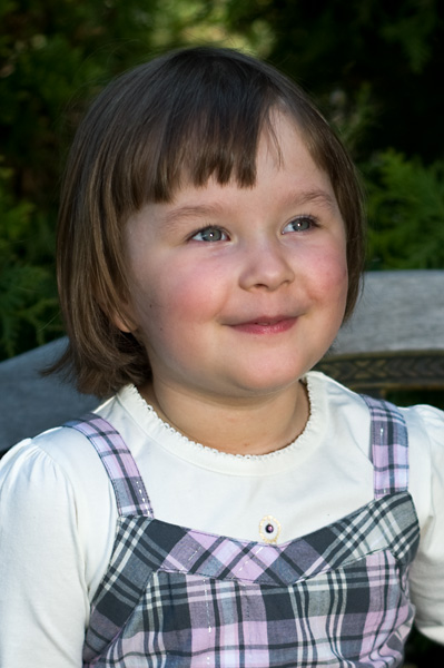 Rianna 43 600px.jpg - Rianna